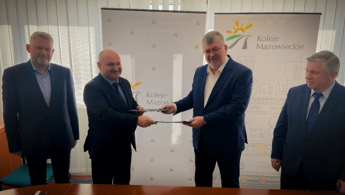 Podpisanie Umowy z Kolejami Mazowieckimi na wykonanie napraw w poziomie utrzymania P4 dla 66 elektrycznych zespołów trakcyjnych serii EN57AL